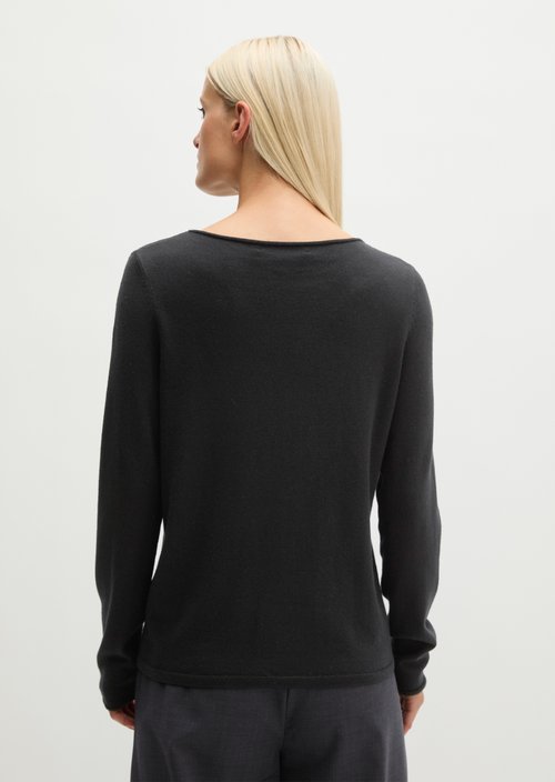 Regular fine knit sweater — Black