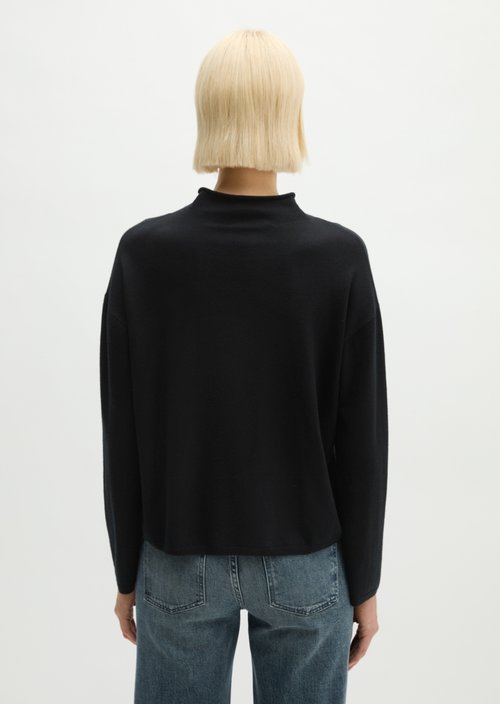 Oversized fine knit sweater — Black