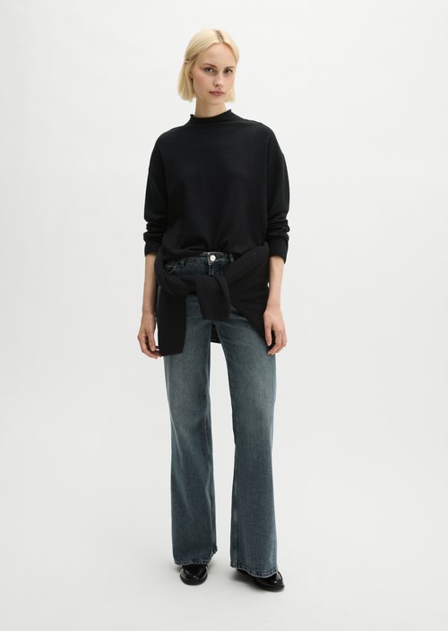 Oversized fine knit sweater — Black