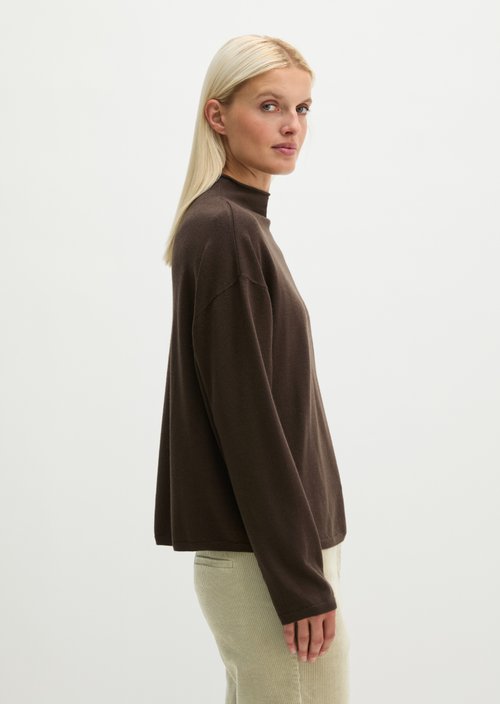 Oversized fine knit sweater — Burnt Coffee