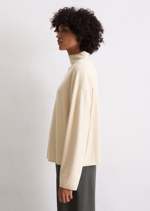 Oversized fine knit sweater — Light Oat