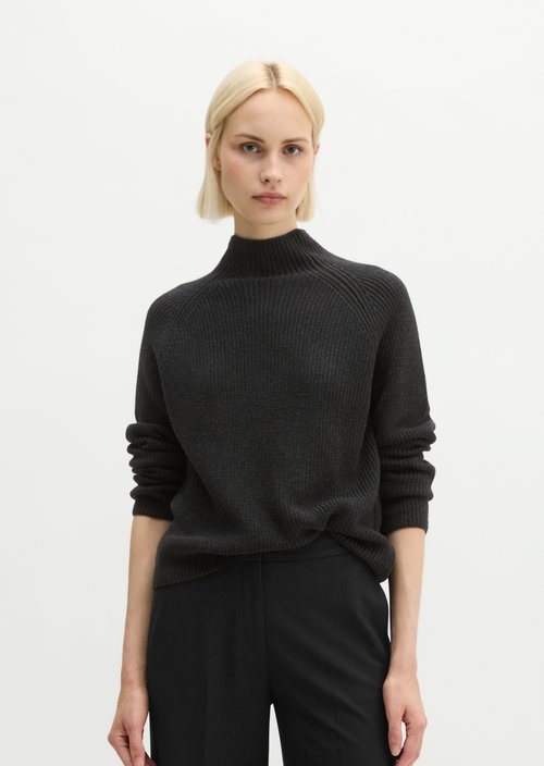 Regular-Fit Knit Sweater — Coal Grey Melange