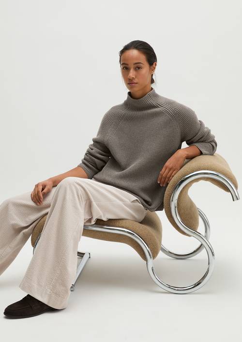 Strickpullover regular Stone Taupe Melange in Frontalansicht