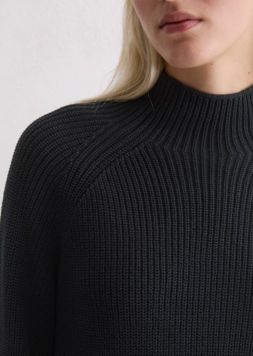 Regular-Fit Knit Sweater — Deep Night Blue
