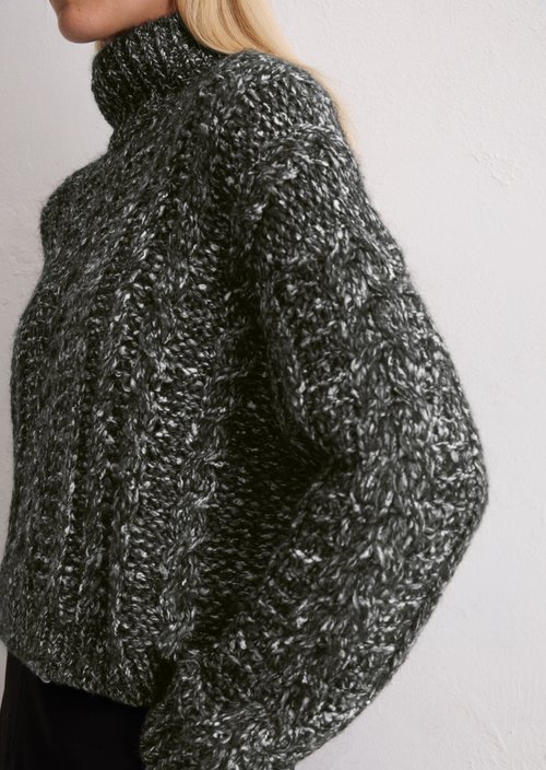 Cable knit oversized sweater — Dark Grey Melange