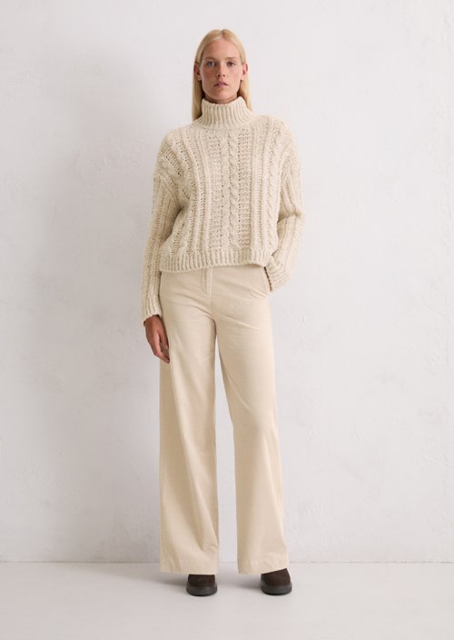 Cable knit oversized sweater — Light Oat