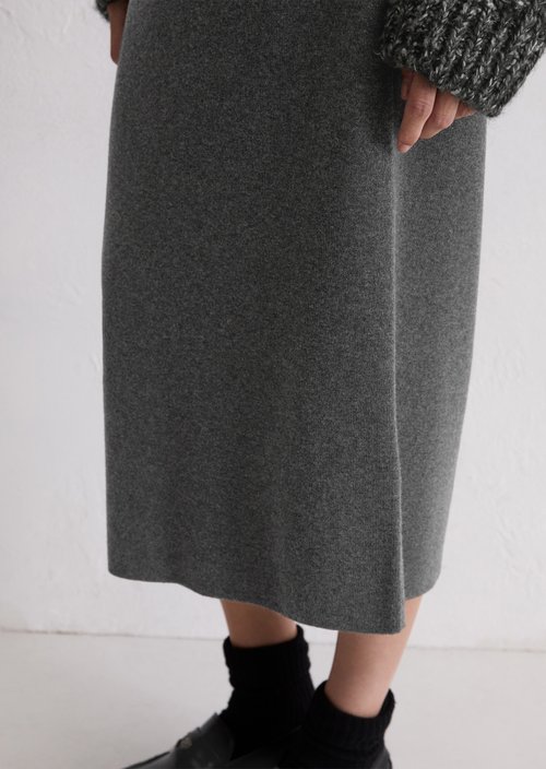 Rib knit skirt shaped — Dark Grey Melange