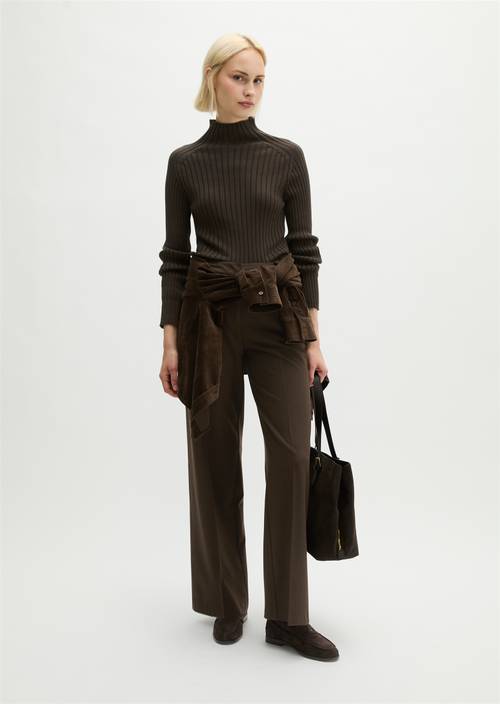 Turtleneck-Pullover slim Burnt Coffee in Frontalansicht