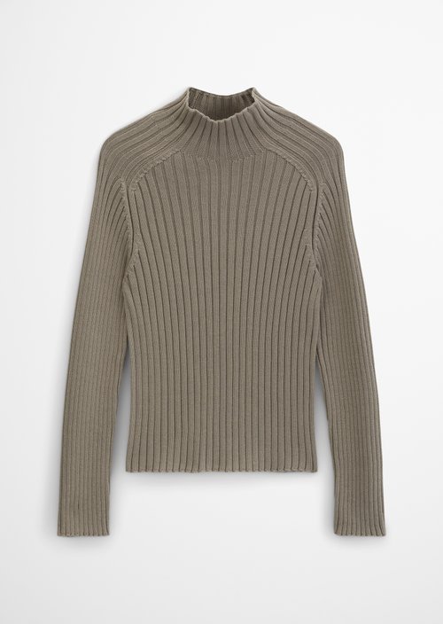 Turtleneck sweater slim — Earthy Taupe