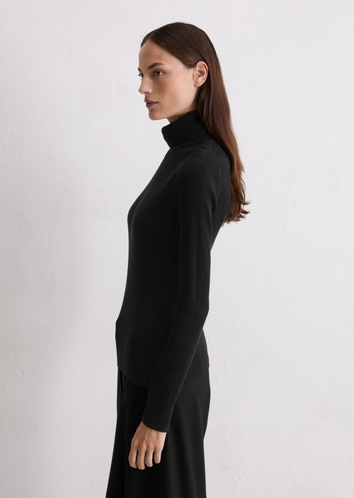 Turtleneck sweater slim — Black
