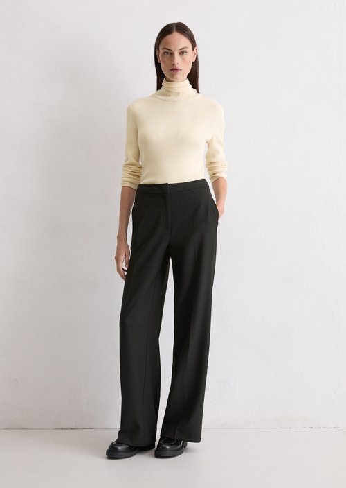 Turtleneck sweater slim — Chalky Sand