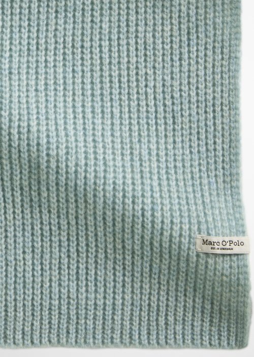 Schal — Silvery Blue (alternate view)