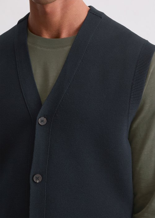 DfC knitted vest — Dark Navy