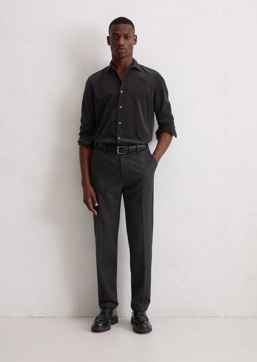 Corduroy shirt shaped — Black