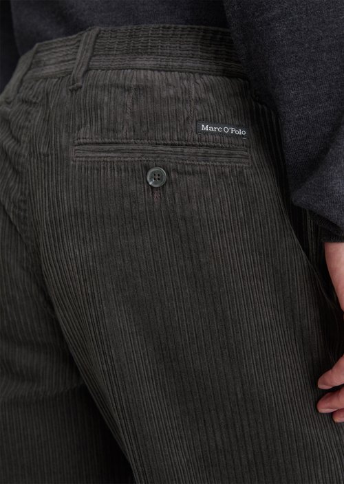 Relaxed corduroy trousers — Broken Graphite