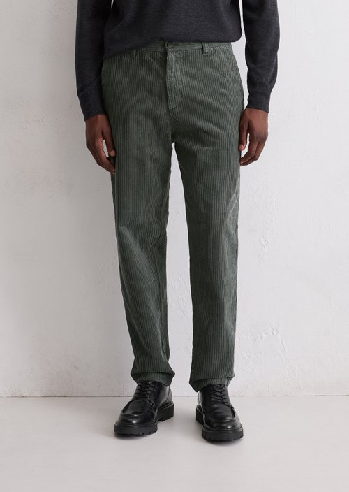 Relaxed corduroy trousers — Mangrove