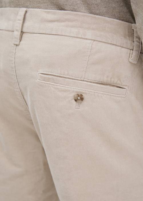 Cordbroek, model Stig, in jogger-stijl Linen Beige in detailaanzicht