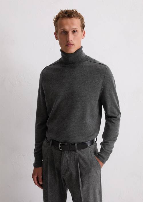 Regular turtleneck sweater Dark Grey Melange in front view