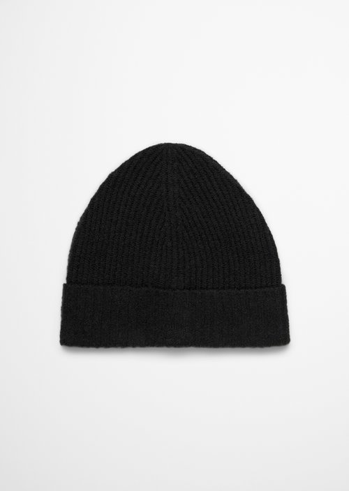 Cap — Black