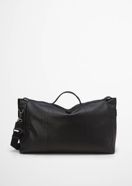 Weekender medium Black in front view