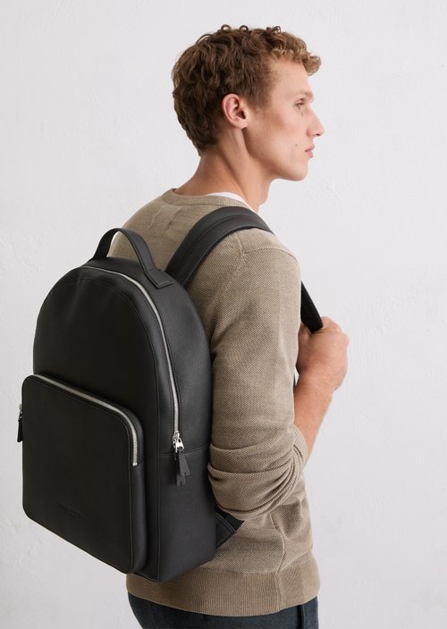 Backpack — Black