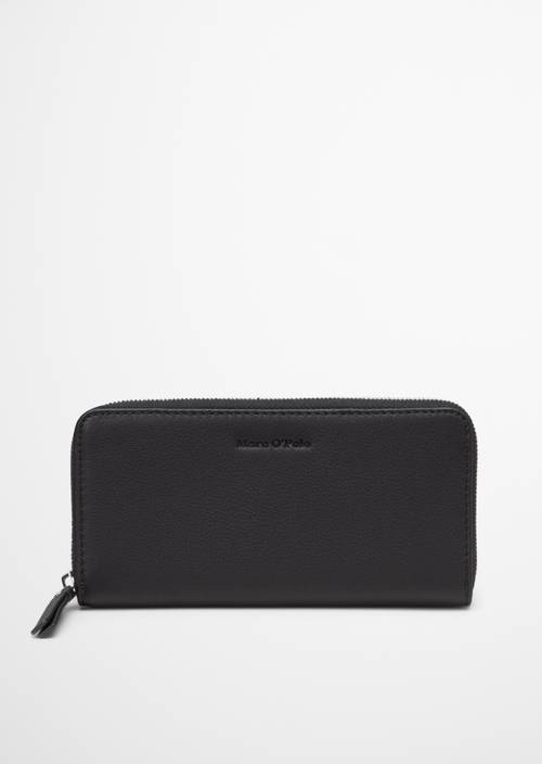 Purse Black in front view