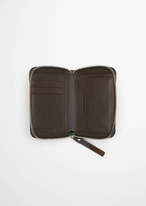 Zipper wallet medium Shaded Brown shown opened