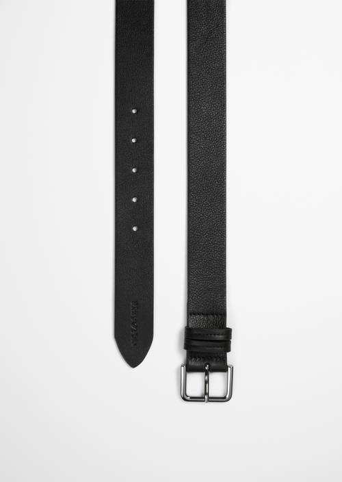 Cinturón Black en vista detallada