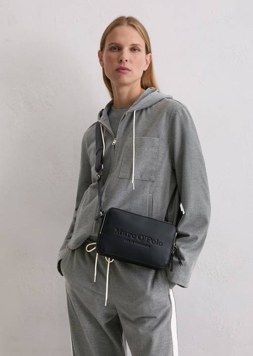 Shoulder bag small Deep Night Blue worn on model