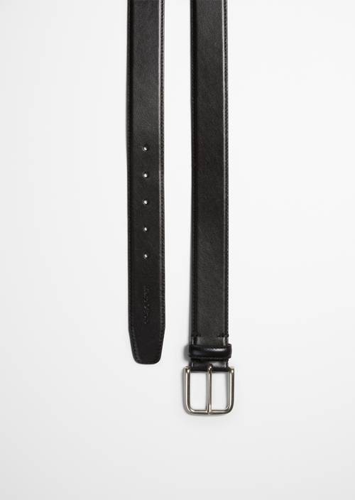 Belt Black in detail view