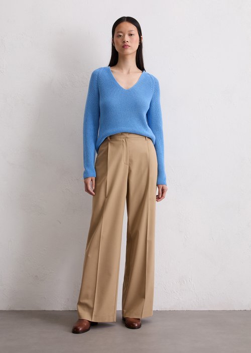 V-neck knitted sweater relaxed — Cloudless Blue