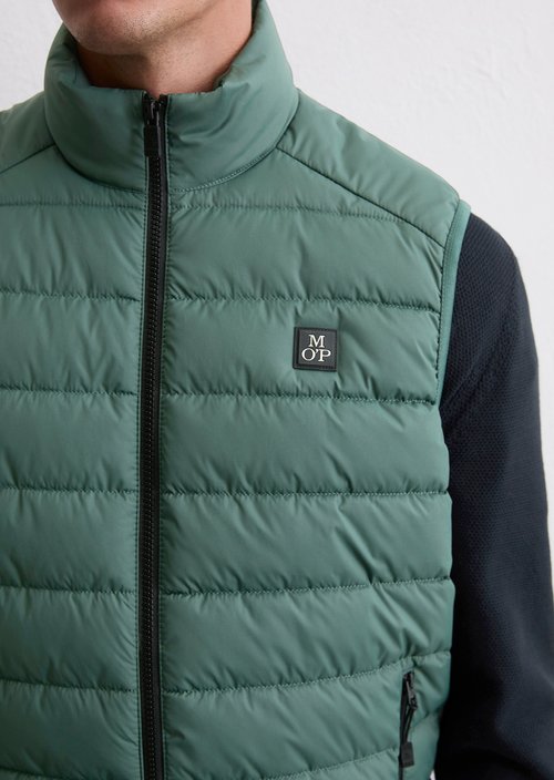Regular quilted vest — Dark Forest