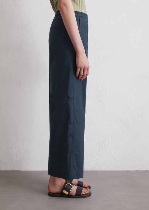 Relaxed pants — Dark Navy