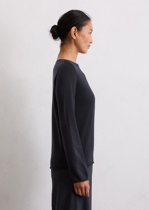 Knitted sweater slim — Deep Night Blue