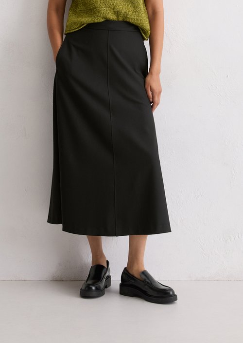 Flared skirt — Black