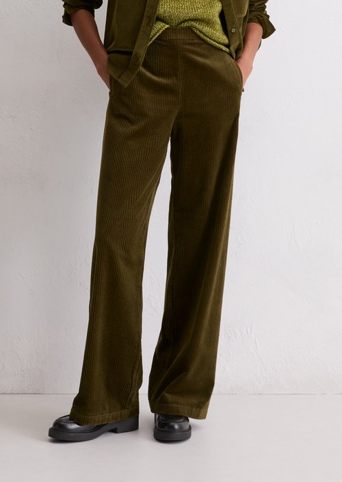 Relaxed corduroy trousers — Mossy Olive