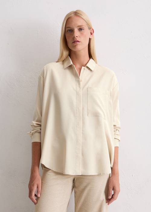 Camicetta regolare Light Oat in vista frontale