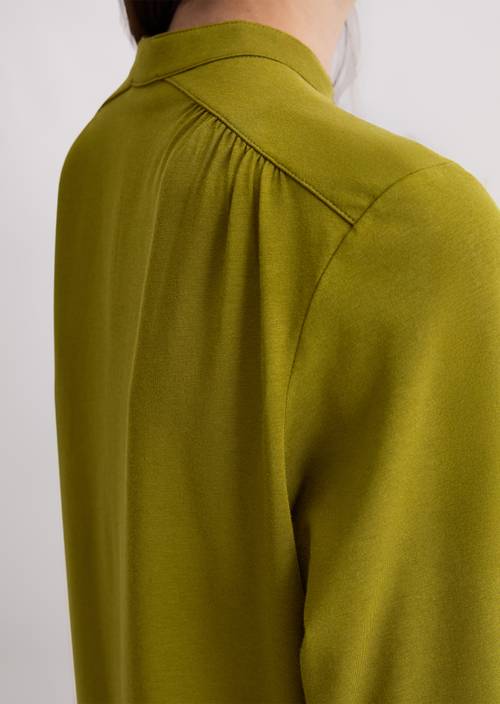 Relaxte jersey blouse Deep Pea in detailaanzicht