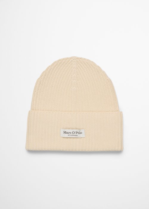 DfC knitted hat — Chalky Sand