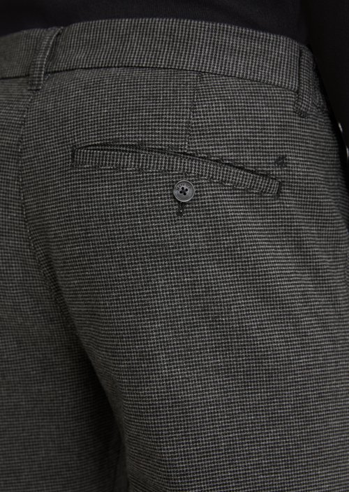 Chino model Stig shaped — Dark Grey