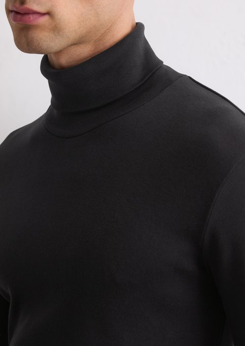 DfC Longsleeve shaped — Black