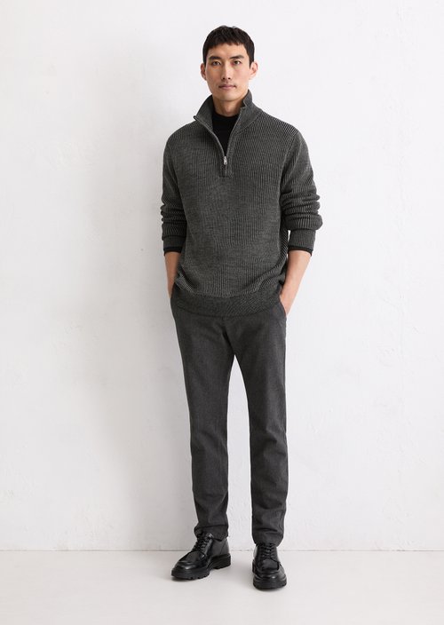 Troyer regular — Dark Grey