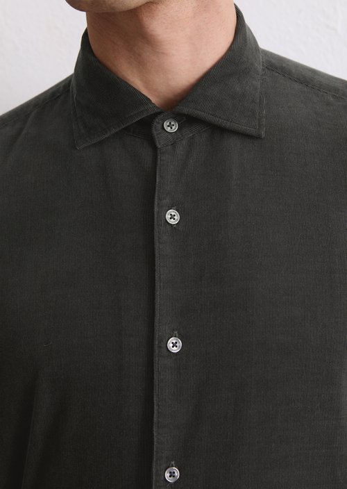 Corduroy shirt shaped — Broken Graphite