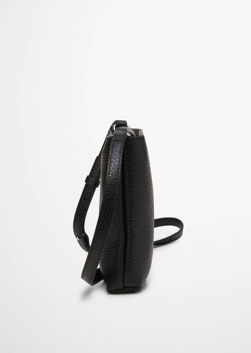 Smartphone case Black in side view