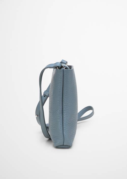 Smartphone case Slate Blue in side view