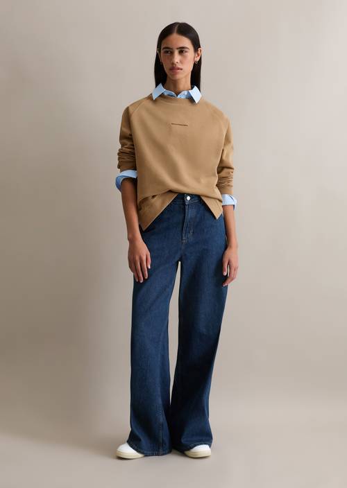 Luźna bluza DfC Chestnut Chocolate w widoku z przodu