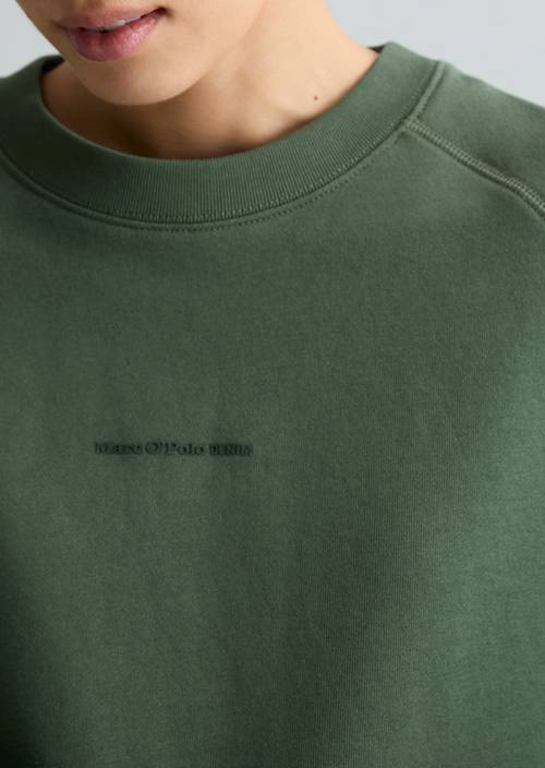 Luźna bluza DfC Turf Green w widoku szczegółowym