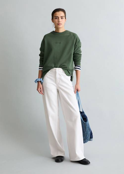 Luźna bluza DfC Turf Green w widoku z przodu