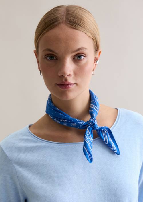 T-shirt long régulier Blue Dusk en vue de face