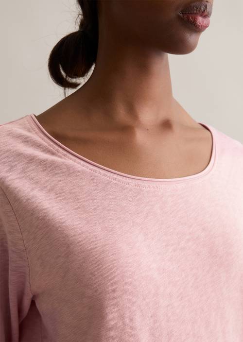 T-shirt long régulier Breezy Pink en vue détaillée